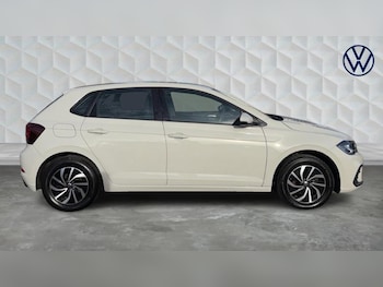 Used Volkswagen Polo 2022 for sale - 76603526: Photo