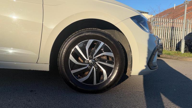 Used Volkswagen Polo 2022 for sale - 76603526: Photo 5