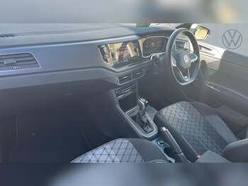 Used Volkswagen Polo 2024 for sale - 78682055: Photo