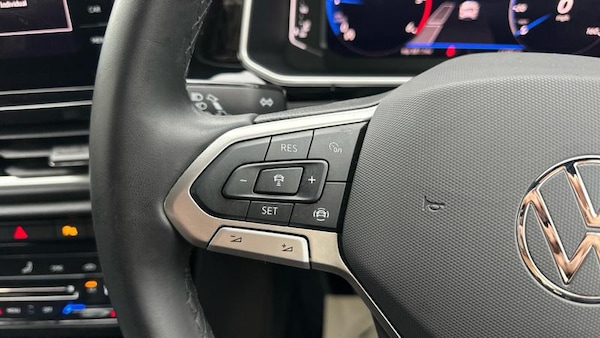 Used Volkswagen T-Roc 2024 for sale - 76104796: Photo 13