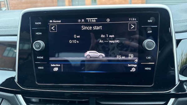 Used Volkswagen T-Roc 2024 for sale - 76104796: Photo 30