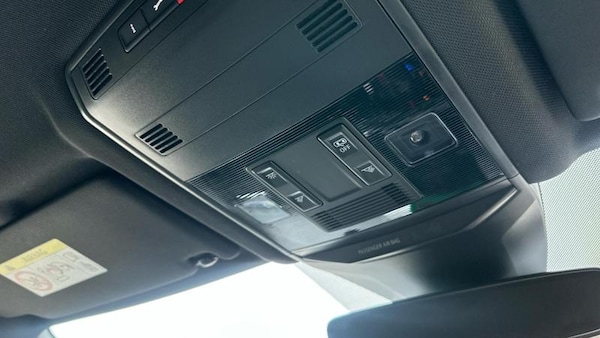 Used Volkswagen T-Roc 2024 for sale - 76104796: Photo 45