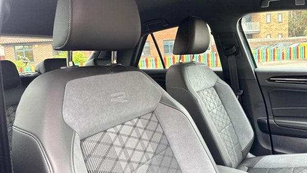 Used Volkswagen T-Roc 2024 for sale - 76104796: Photo 48