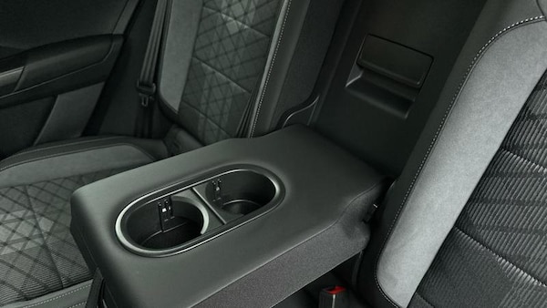 Used Volkswagen T-Roc 2024 for sale - 76104796: Photo 60
