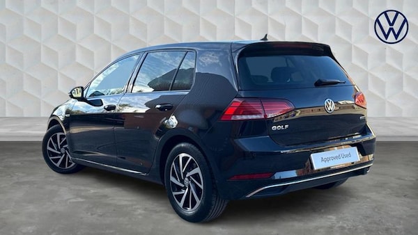 Used Volkswagen Golf 2020 for sale - 76302630: Photo 3