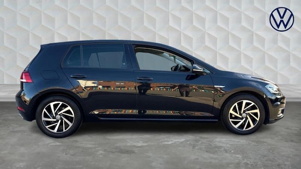 Used Volkswagen Golf 2020 for sale - 76302630: Photo 4