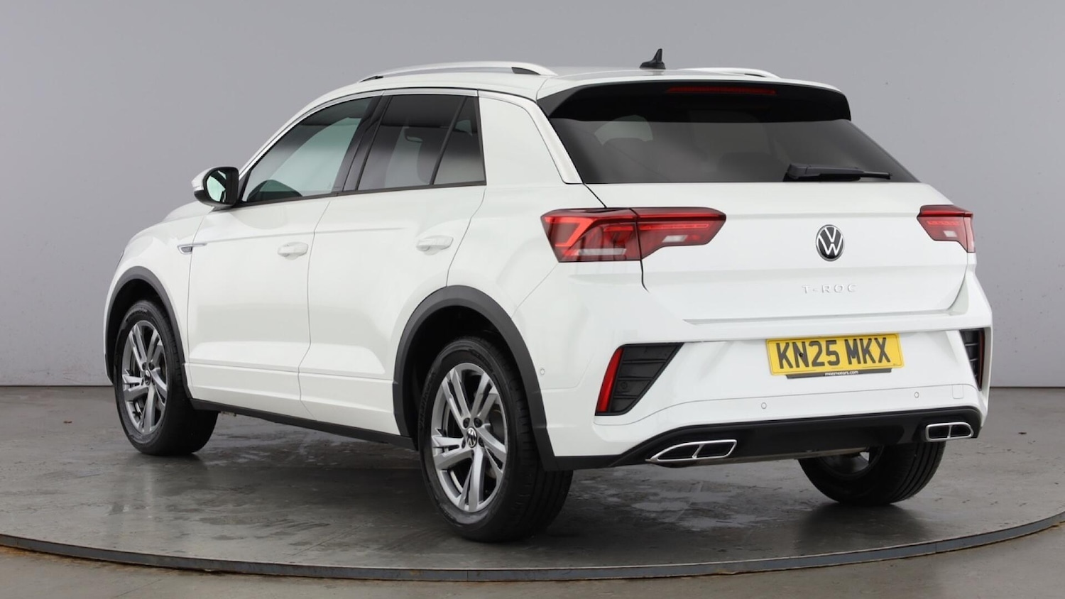 Used Volkswagen T-Roc 2025 for sale - 77619230: Photo 3