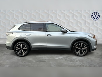 Used Volkswagen Tiguan 2024 for sale - 77791263: Photo