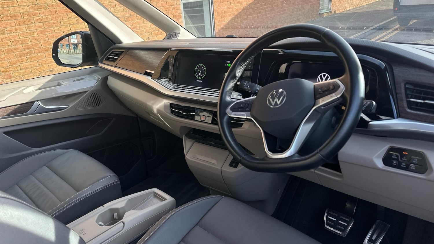 Used Volkswagen Multivan 2024 for sale - 77619205: Photo 6