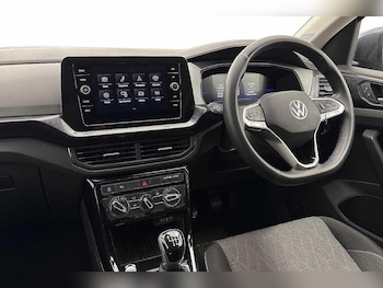 Used Volkswagen T-Cross 2025 for sale - 78381578: Photo