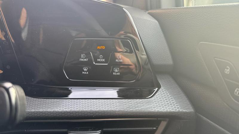 Used Volkswagen Golf 2022 for sale - 76819132: Photo 42