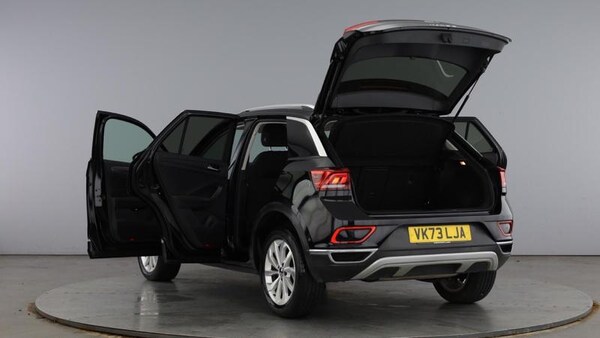 Used Volkswagen T-Roc 2023 for sale - 76097278: Photo 11
