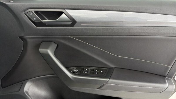 Used Volkswagen T-Roc 2023 for sale - 76097278: Photo 19