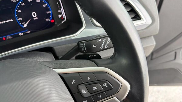 Used Volkswagen T-Roc 2023 for sale - 76097278: Photo 25