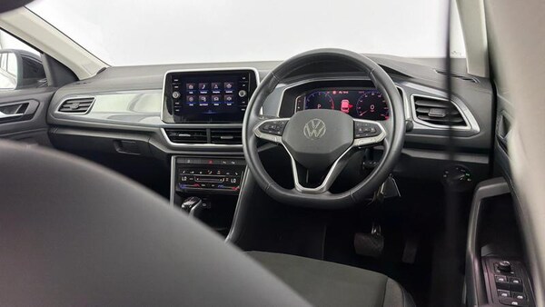 Used Volkswagen T-Roc 2023 for sale - 76097278: Photo 30
