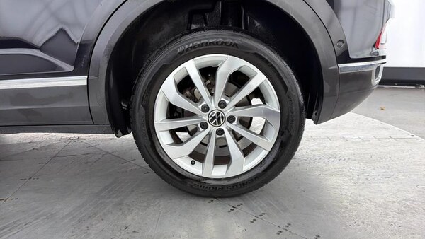 Used Volkswagen T-Roc 2023 for sale - 76097278: Photo 35