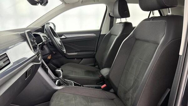 Used Volkswagen T-Roc 2023 for sale - 76097278: Photo 41