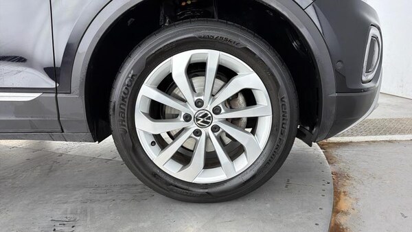 Used Volkswagen T-Roc 2023 for sale - 76097278: Photo 5