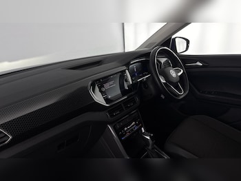 Used Volkswagen T-Cross 2023 for sale - 77602452: Photo