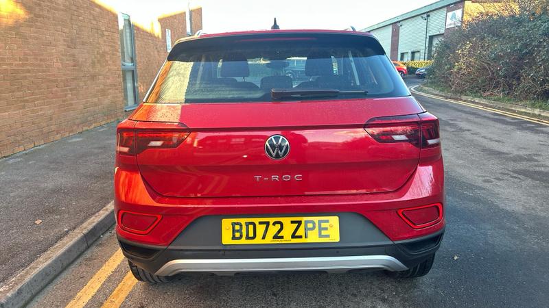Used Volkswagen T-Roc 2023 for sale - 77088186: Photo 18
