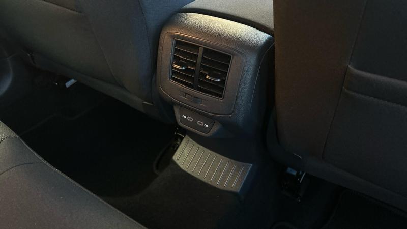 Used Volkswagen T-Roc 2023 for sale - 77088186: Photo 21