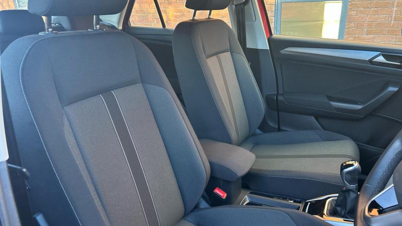 Used Volkswagen T-Roc 2023 for sale - 77088186: Photo 22