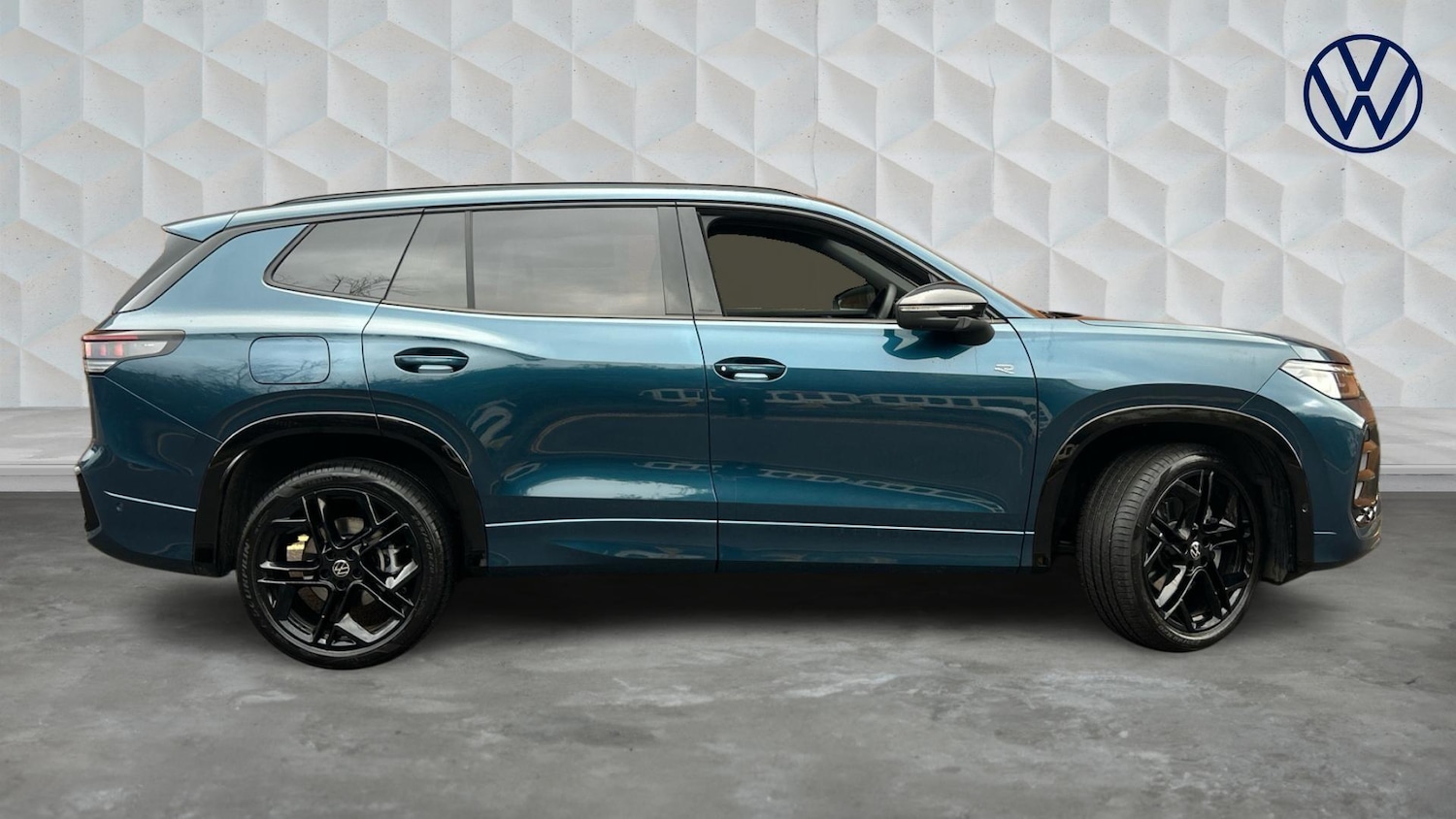 Used Volkswagen Touran 2025 for sale - 77515677: Photo 4