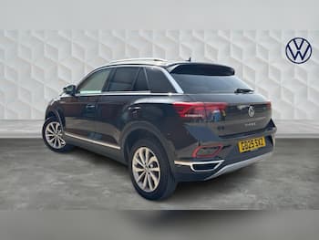 Used Volkswagen T-Roc 2025 for sale - 79600399: Photo