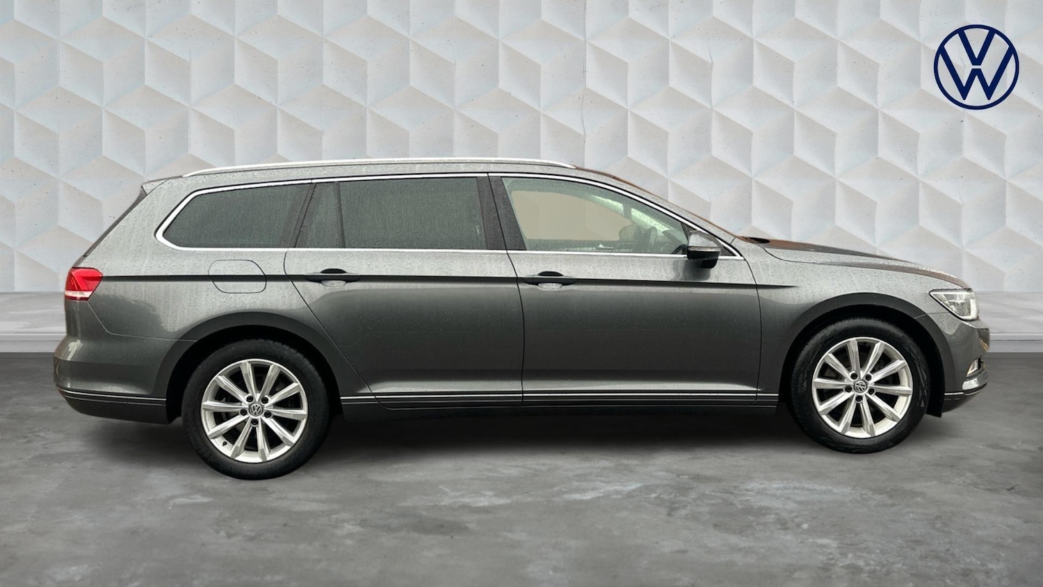 Used Volkswagen Passat 2017 for sale - 77602185: Photo 4