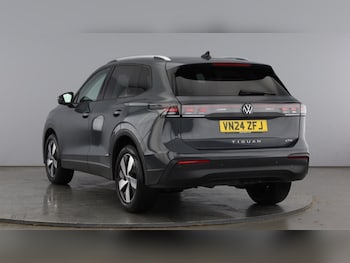 Used Volkswagen Tiguan 2024 for sale - 77602213: Photo