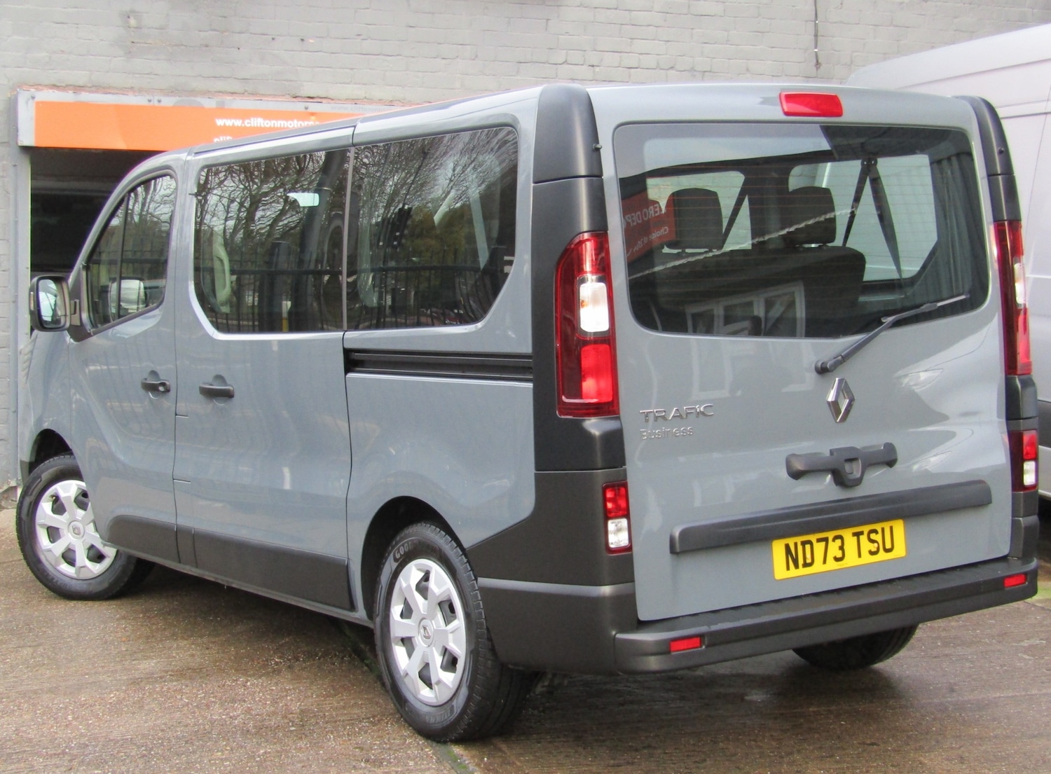Used Renault Trafic 2023 for sale - 76707611: Photo 2