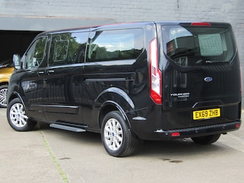 Used Ford Tourneo Custom 2019 for sale - 78670463: Photo