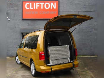 Used Volkswagen Caddy Maxi Life 2021 for sale - 78353516: Photo