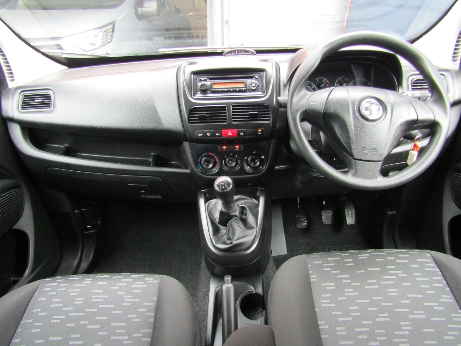 Used Vauxhall Combo 2018 for sale - 77864750: Photo 16