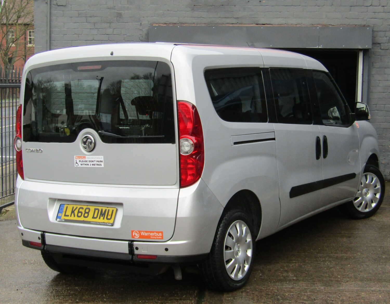 Used Vauxhall Combo 2018 for sale - 77864750: Photo 7