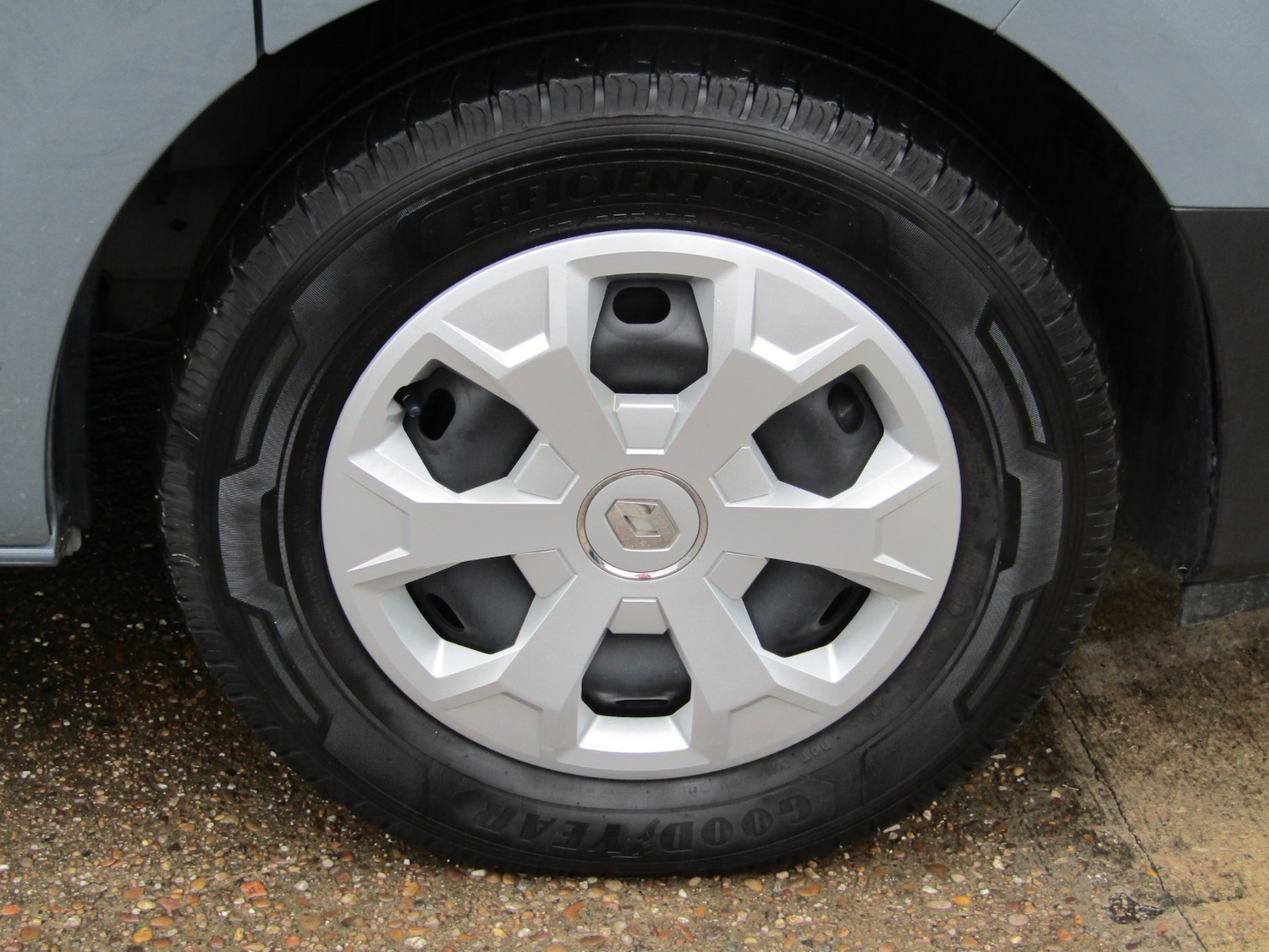 Vehicle 21