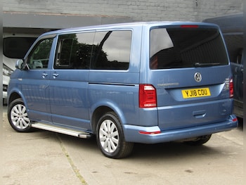 Used Volkswagen Transporter Shuttle 2018 for sale - 79260818: Photo