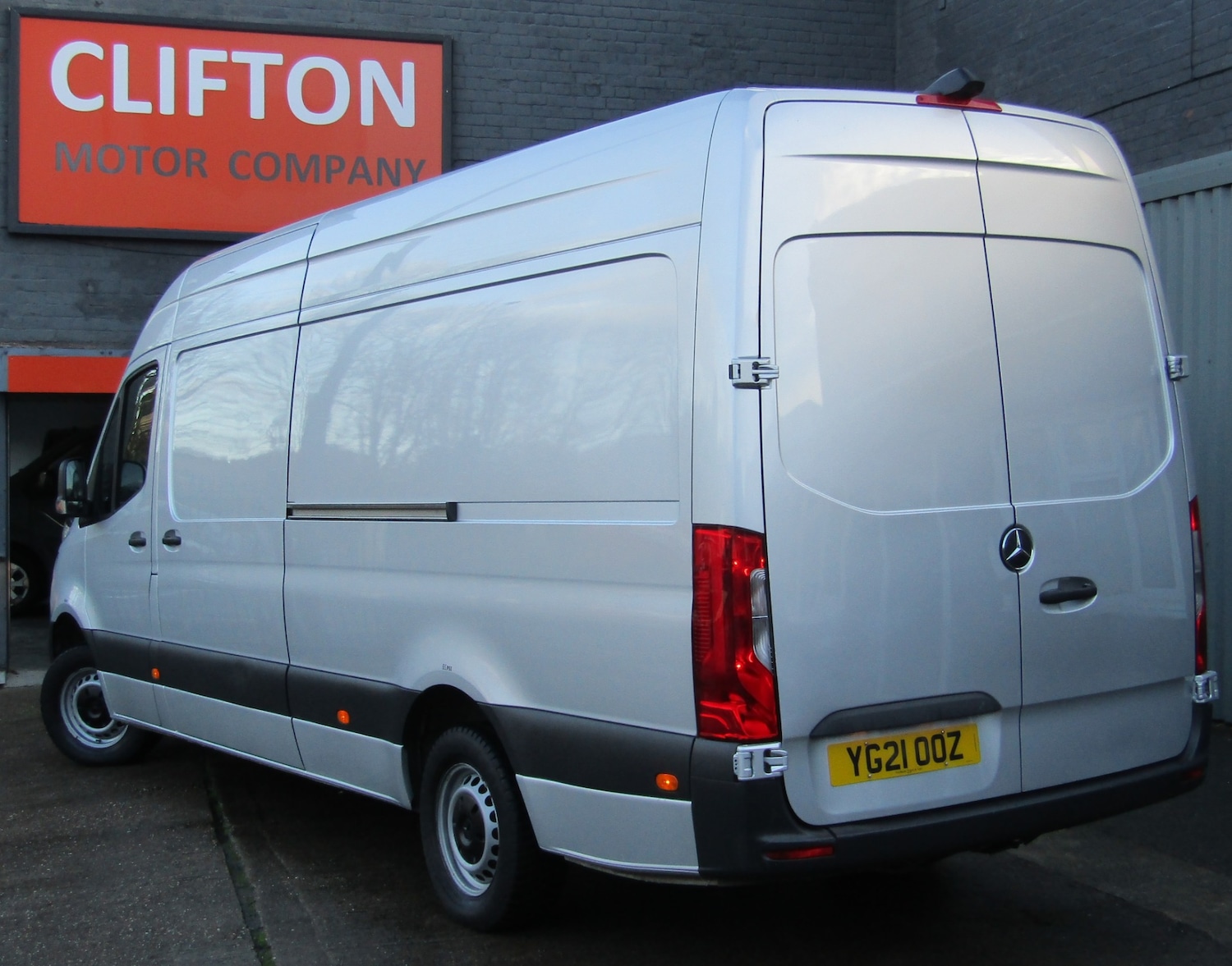 Used Mercedes-Benz Sprinter 2021 for sale - 76858722: Photo 2