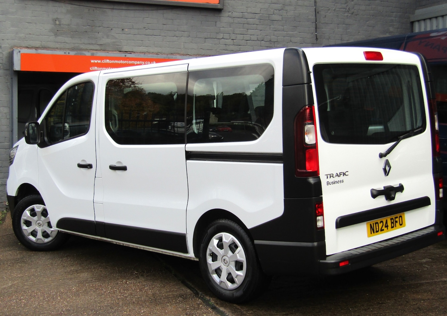 Used Renault Trafic 2024 for sale - 76330842: Photo 2