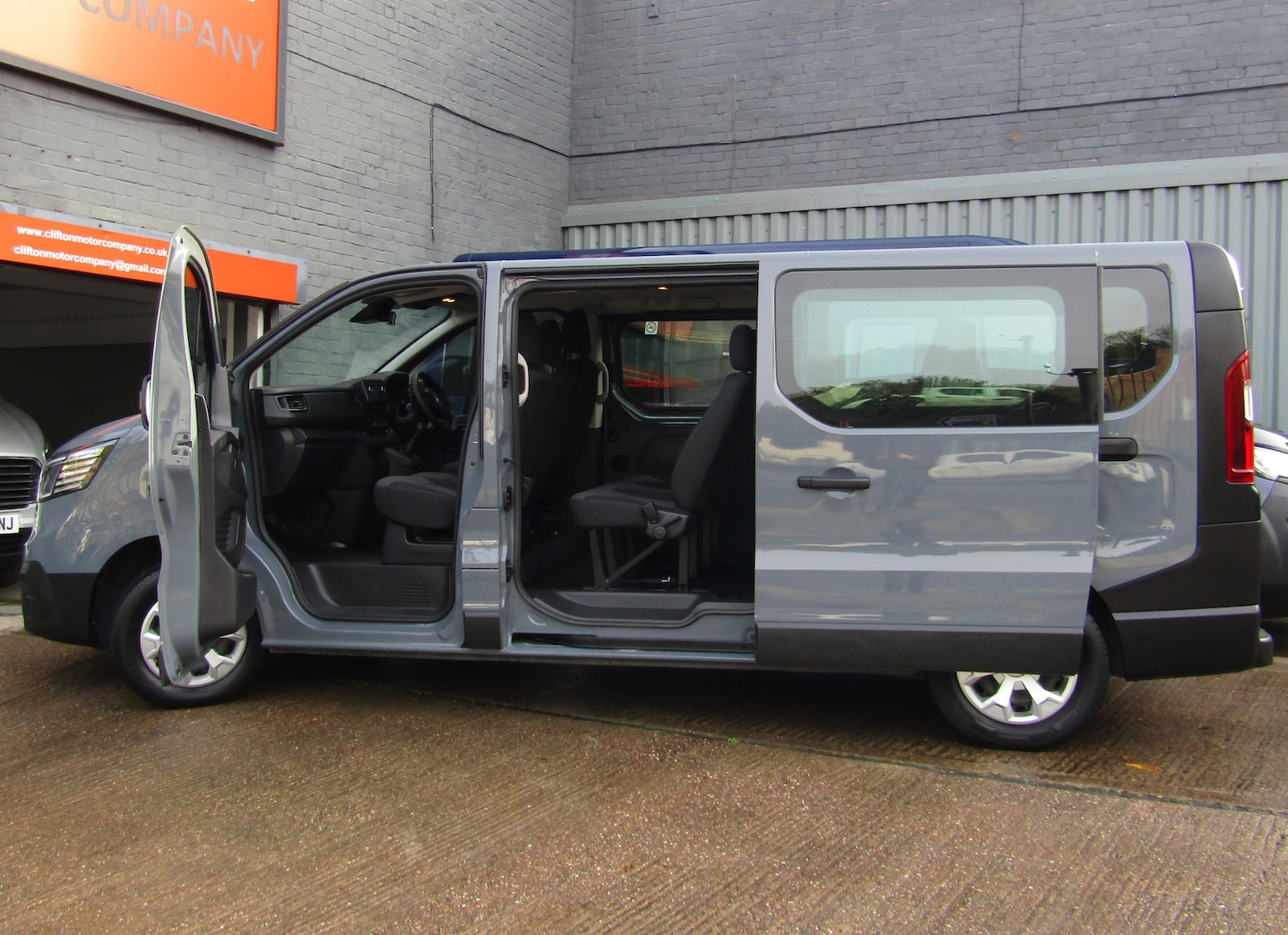 Used Renault Trafic 2022 for sale - 76353588: Photo 15