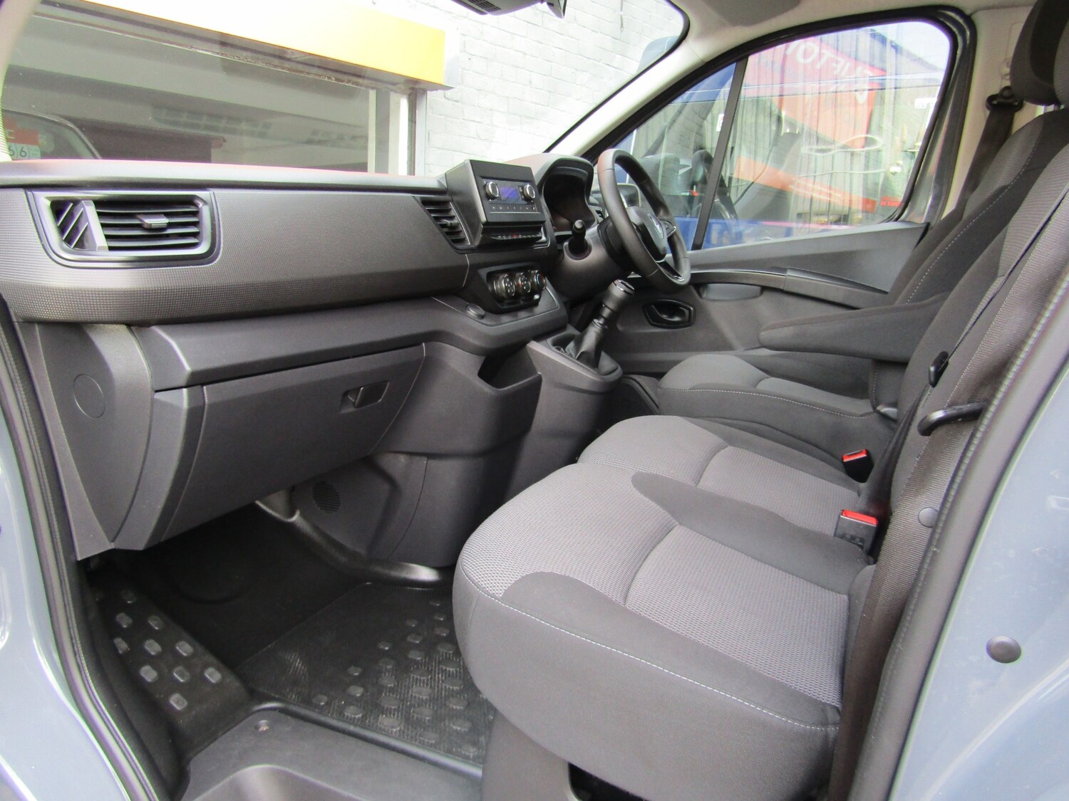 Used Renault Trafic 2022 for sale - 76353588: Photo 18