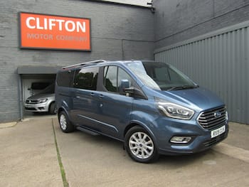 Used Ford Tourneo Custom 2019 for sale - 79704780: Photo