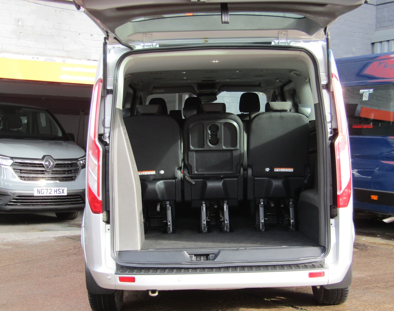 Used Ford Tourneo Custom 2022 for sale - 76383168: Photo 14
