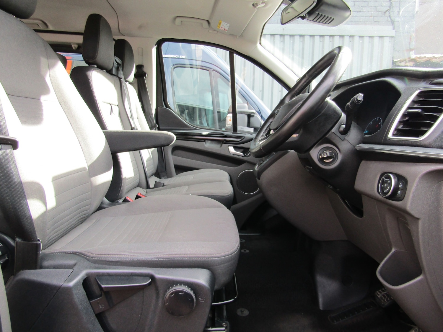 Used Ford Tourneo Custom 2022 for sale - 76383168: Photo 3