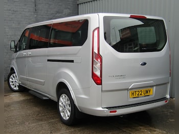 Used Ford Tourneo Custom 2022 for sale - 76128855: Photo