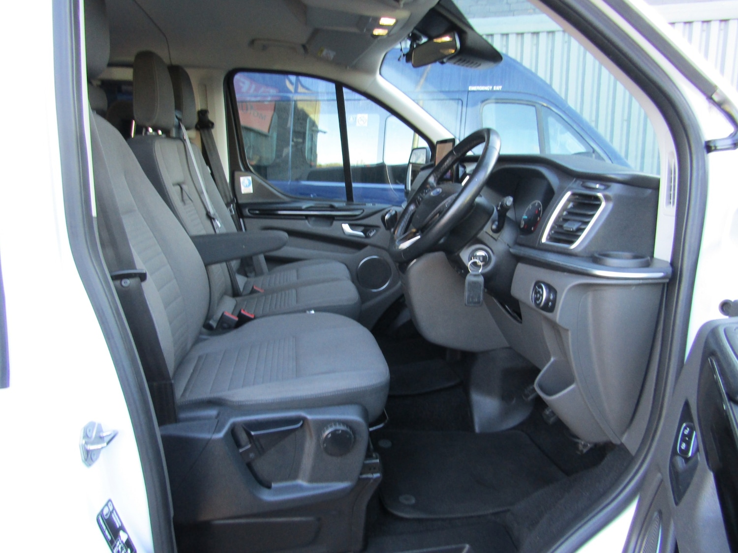 Used Ford Tourneo Custom 2020 for sale - 77077393: Photo 3
