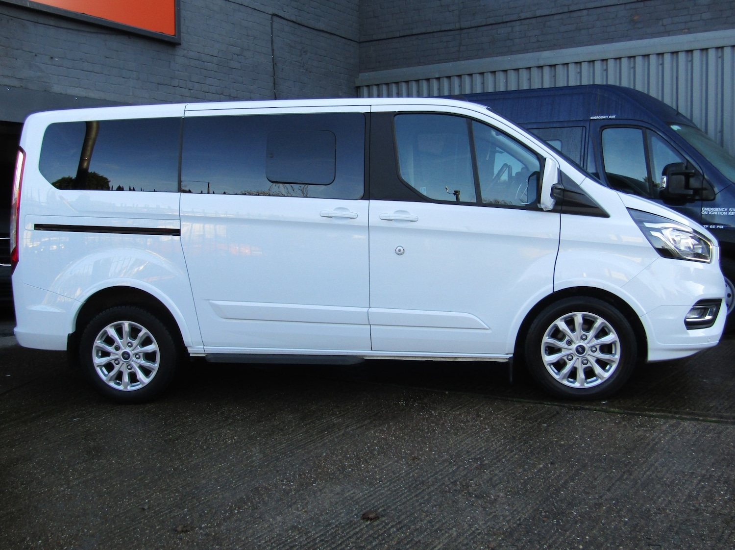Used Ford Tourneo Custom 2020 for sale - 77077393: Photo 9