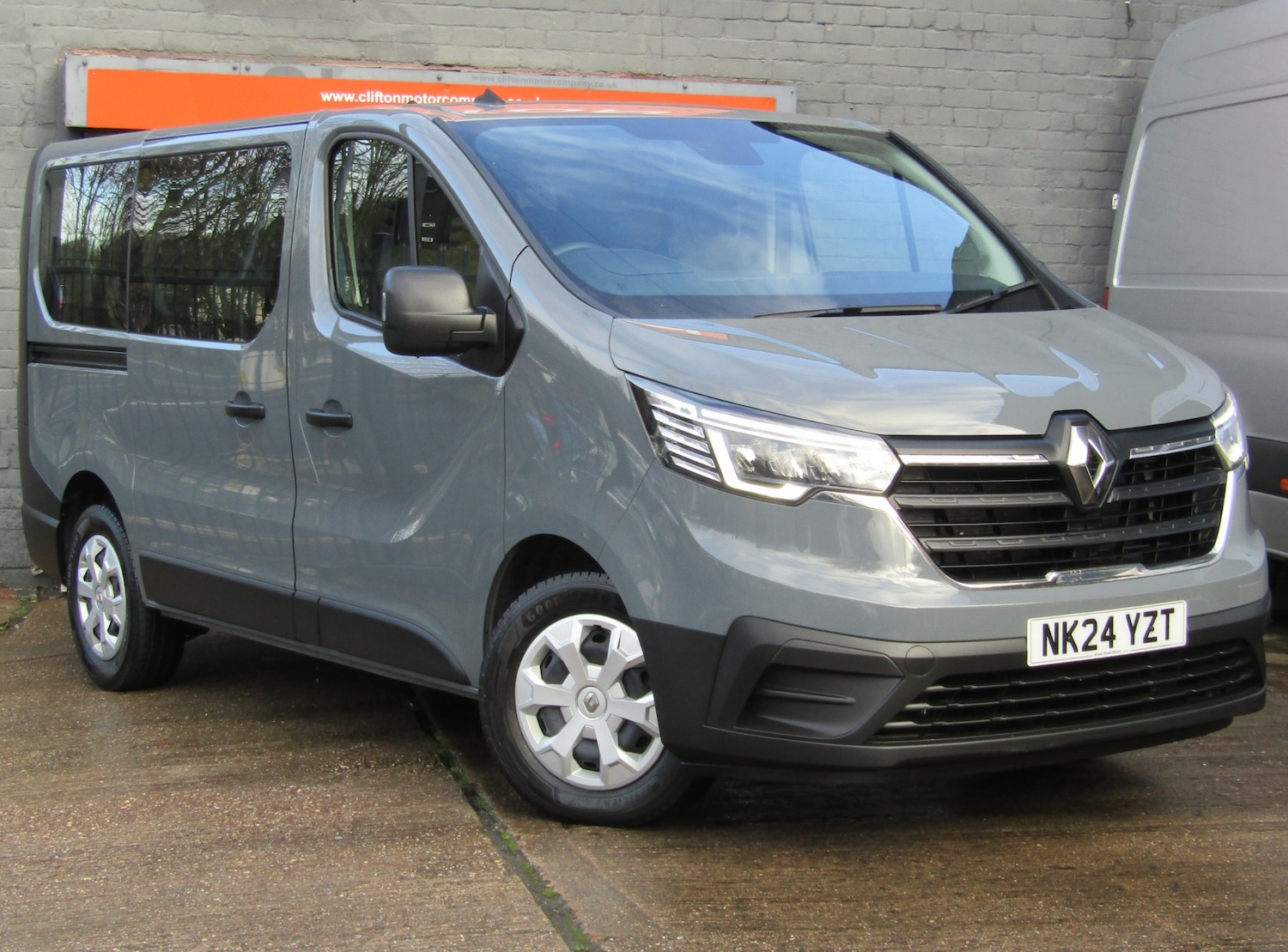 Used Renault Trafic 2024 for sale - 76736354: Photo 1