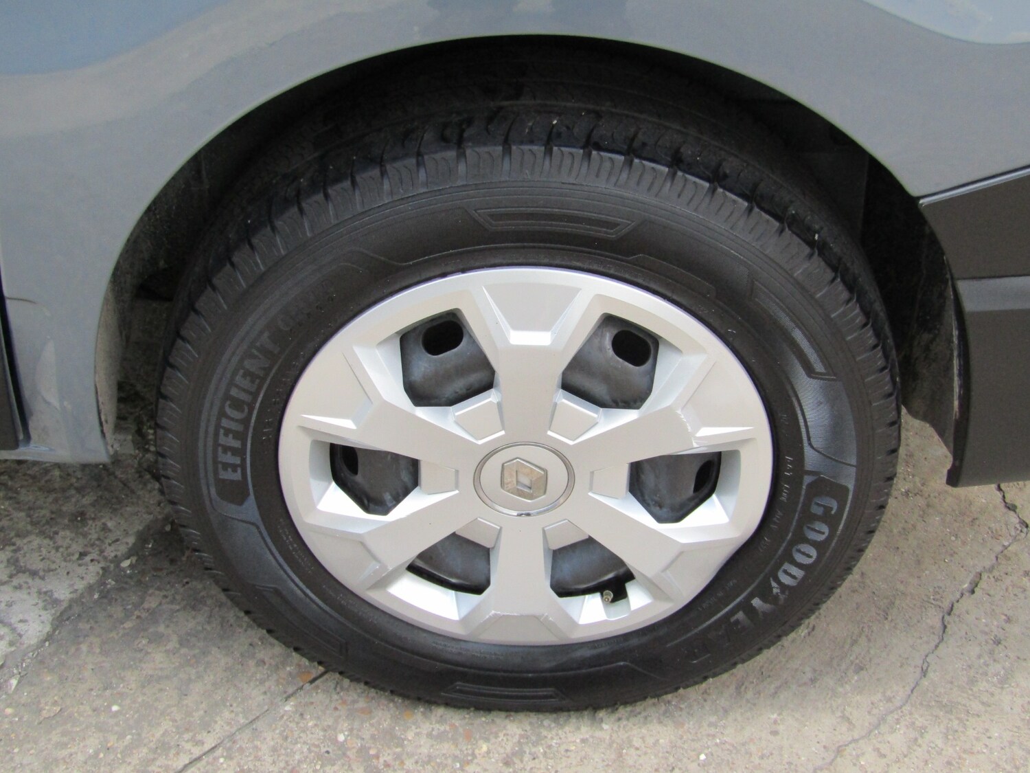 Vehicle 21