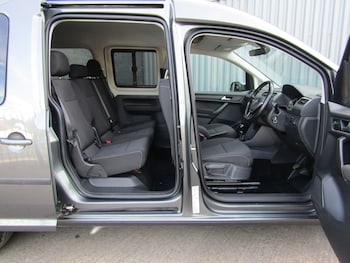 Used Volkswagen Caddy Maxi Life 2018 for sale - 79514180: Photo